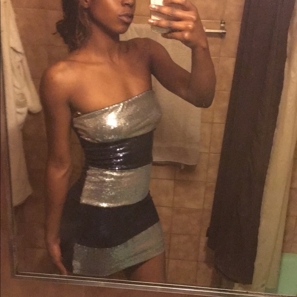Strapless forever 21 dress